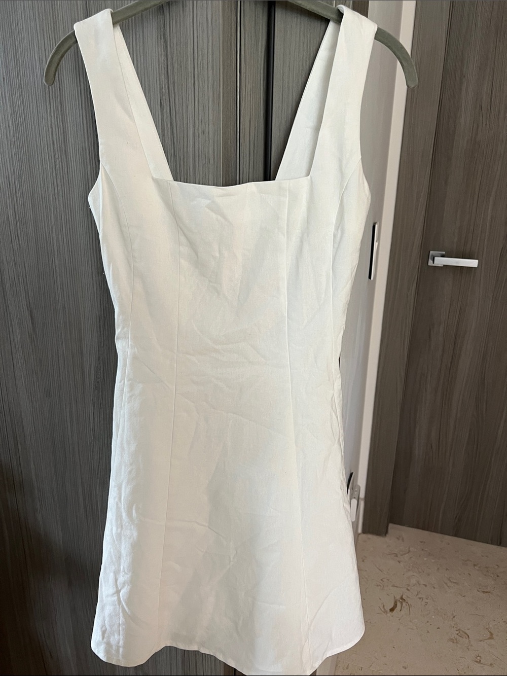 NWT REVOLVE Australia SHOWPO Adiana line blend smocked back mini dress US 2 - Picture 3 of 11